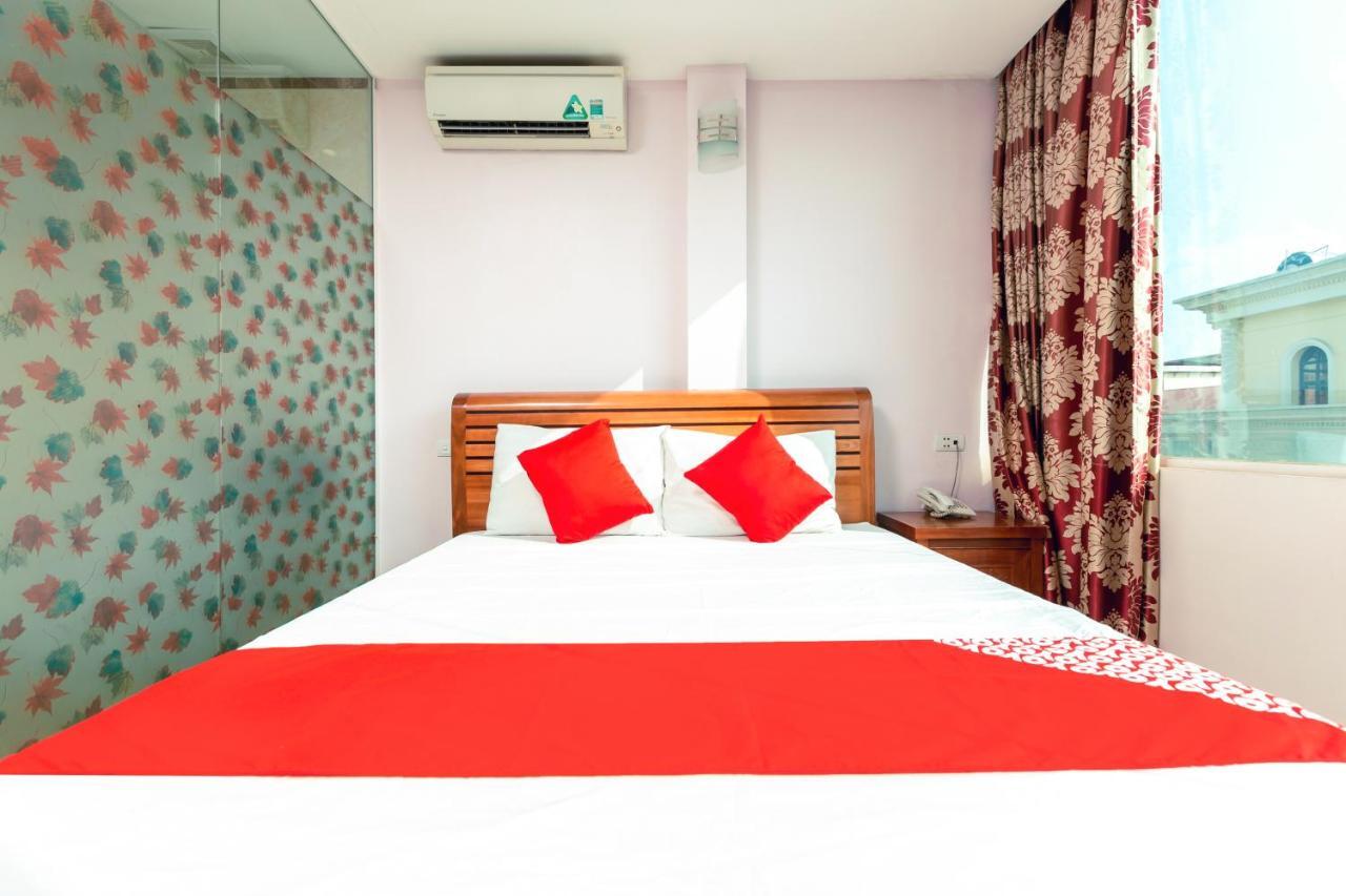 Oyo 653 Huong Thao Hotel Hanoi Exterior photo